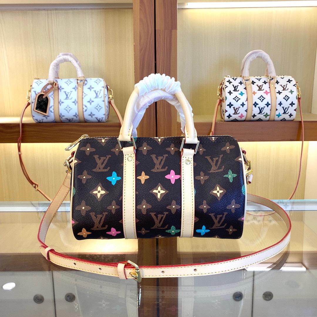 LV bag 844